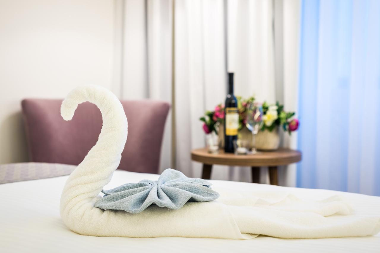 Hotel Garden Hill Velika Gorica Chambre photo
