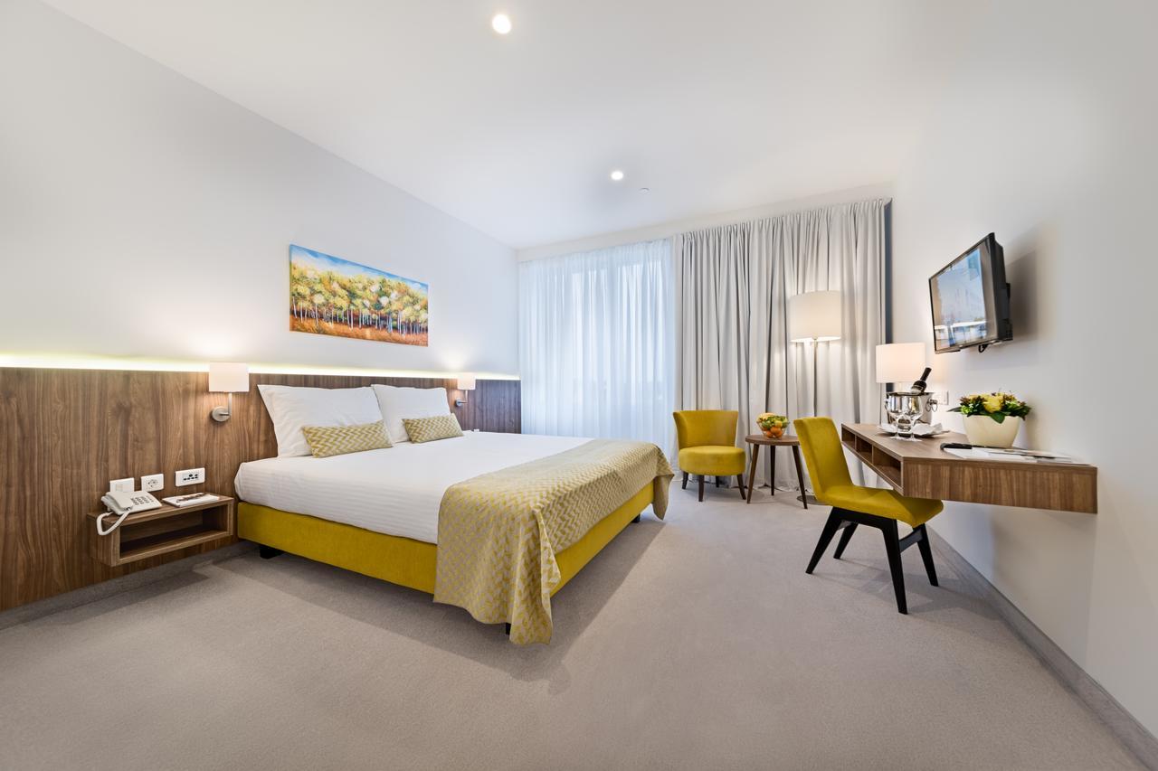 Hotel Garden Hill Velika Gorica Extérieur photo